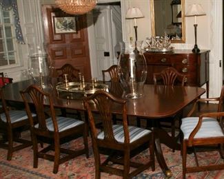 EXQUISITE MAHOGANY WITH INLAID BANDING AND DOUBLE PEDESTAL  DINING TABLE TO SEAT  10-12 , 2 LEAVES, 8 MATCHING HEPPLEWHITE CHAIRS