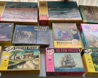REDUCED!  $18.75 now, was  $25.00......Vintage Puzzles Lot: (A34)