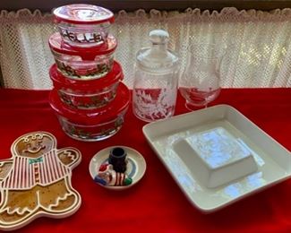 HALF OFF !  $4.00 now, was $10.00.......Christmas Stacking Containers and more (A120)