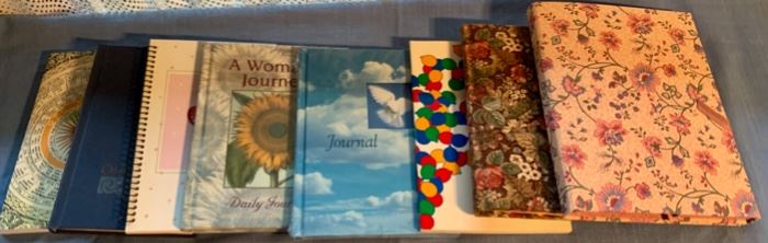 CLEARANCE!  $4.00 now, was $10.00.......8 New Journals (A197)