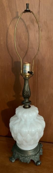 CLEARANCE !  $4.00 now, was $16.00.......Vintage Glass Lamp, needs rewiring (A156)