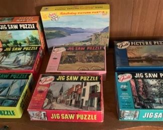 REDUCED!  $9.00 now, was $12.00......Lot of 7 Vintage Puzzles (A181)