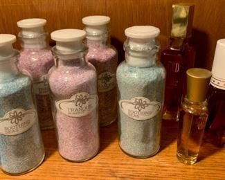 CLEARANCE!  $6.00 now, was $20.00........Perfumes and Bath Salts (A321)