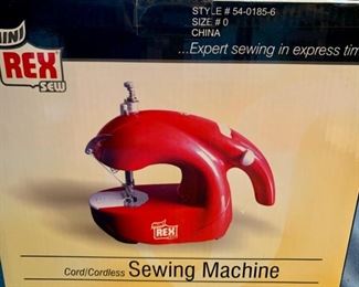 CLEARANCE !  $4.00  now, was $14.00.........Mini Rex Sewing Machine (A209)