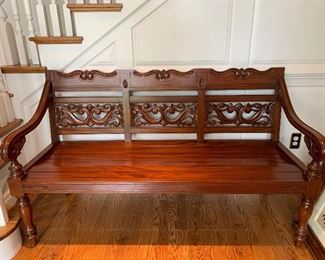 $600 - BEAUTIFUL Wood Bench - Measures 61” x 20.5” x 35”