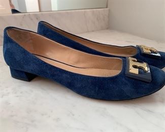 $80 - DESIGNER Tory Burch Blue Suede Embellished Flats - Size 9