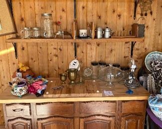 Vintage and new kitchen items
