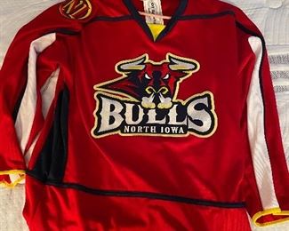 North Iowa Bulls jersey
