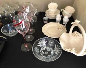 Porcelain rose basket and plate