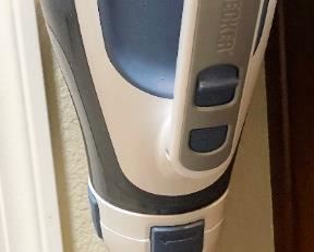 Black and Decker hand vac with wall mounted charger