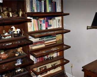 209. Group Lot Of Books