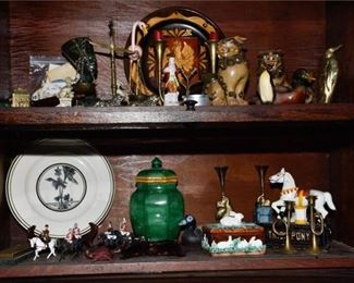 211. Group Lot of Decorative Items