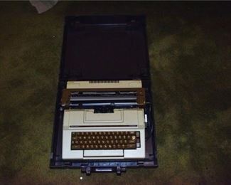 231. SmithCorona Electric Typewriter
