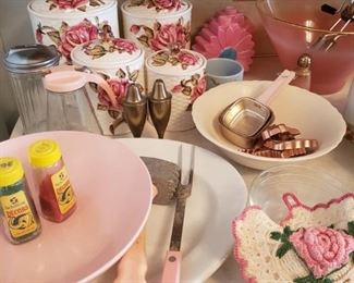 Pink vintage kitchen items
