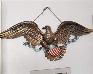this is a large eagle, measures maybe 3 feet