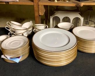 Noritake Linton set of 12