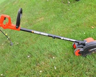 BLACK AND DECKER EDGE HOG ELECTRIC EDGER. OUR PRICE $60.00