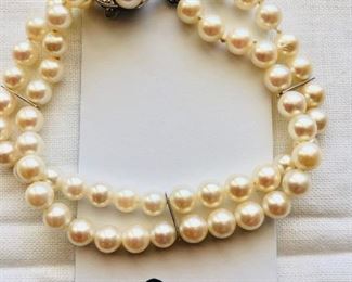 6mm 14k cultured pearl double strand bracelet with 14k/7 diamond  clasp.  Apx. 6" long.  Clasp is .5" in diameter.  $225.00