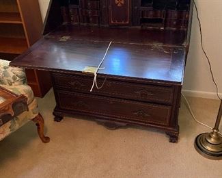 Lots of drawers and cubbies, needs small wood repairs 