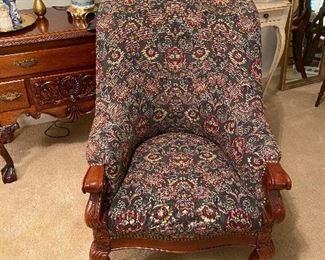 Lovely vintage side chair