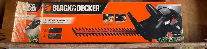 Black & Decker Hedge Trimmer 