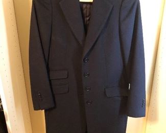 151.  Brooks Brothers size 6 50/50 Cashmere/Wool women's coat $60.00