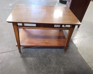 Lane MCM Wood Grain Style Laminate top solid wood frame end side table   Sold