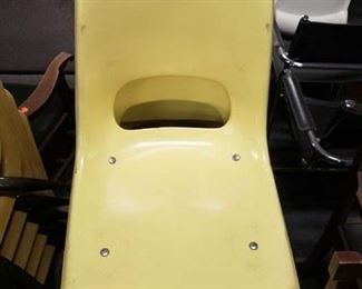 Vintage MCM Mid Century Brunswick Eames style fiberglass yellow or beige stack chairs 16 available (9) Yellow (7) Beige $125 each