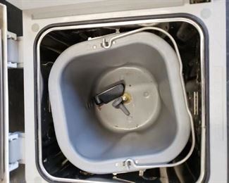 ToastMaster Model# 1152U Automatic Breadmaker with Manual Etc. $50