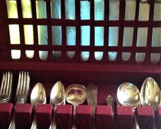 Community silver plate - 45 pieces in chest
