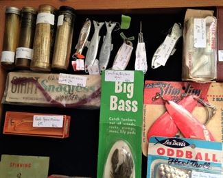 Old lures/tackle ---some in original packaging