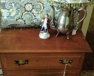 Small 3-drawer chest; silver plate tea pot lamp