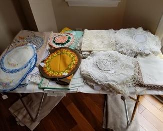Beautiful Condition Linens / Doilies