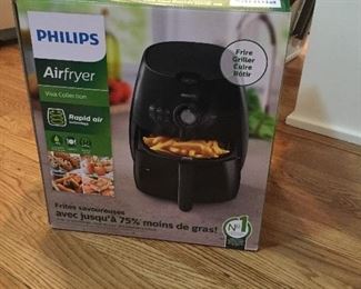 Philips Airfryer new in box 