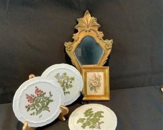 Collectors Plate Set and Gold Frames