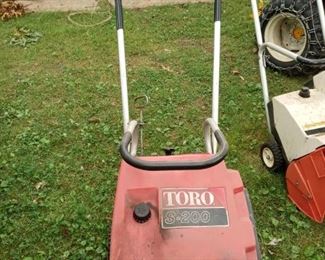 Toro snow blower