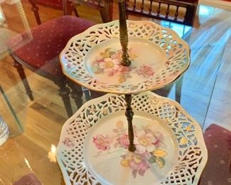 $30 Double layer serving dish stand Lower plate 10.5" diam.