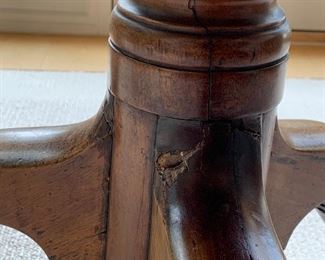 These issues do NOT see to affect the sturdiness of the table.