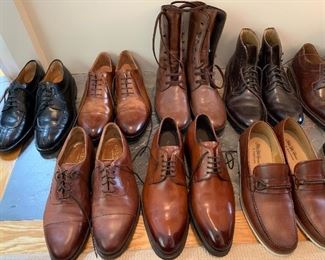 Mostly 9 and 10 or so. All in amazing condition! Cole Haan, Saks, Bergdorf, Ugg and others!