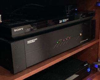 Item 135: Monster Power HTs2500: $200