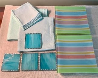 Lot of (4) Luncheon Plates, Stained Glass Coasters & Linens: $24