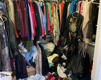 027m A Closet Full of Clothes, Shoes  Accessories