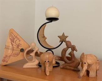 101l Wood Figurines  A Candle Holder