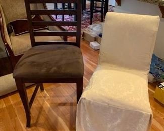 105l Bar stool  a Slipper Chair