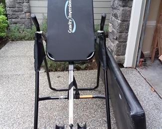 208 Gravity Inversion Table  Mat