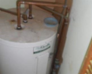 Hot water heater