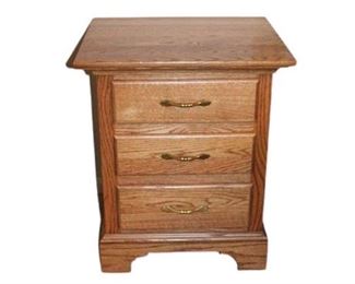 Lot 003
Sugar Creek Amish Night Stand