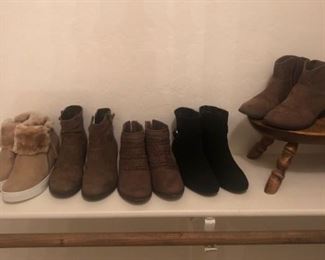 Shoes and boots 