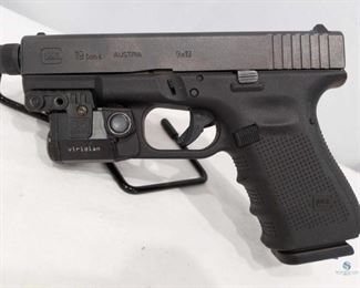 Glock 19 Gen 4 9mm Pistol with Viridian Laser