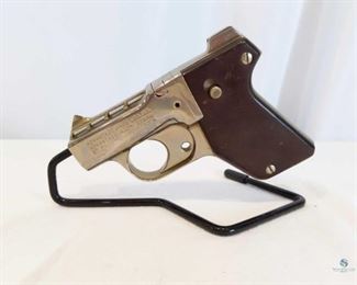 Advantage Arms Derringer Model 422 .22 Mag Pistol